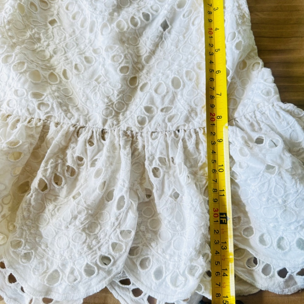 J. crew White Eyelet Peplum Button Back Tank top size 10 - Picture 4 of 8